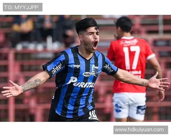 独立队与河床队激战正酣谁将赢得这场巅峰对决的荣耀