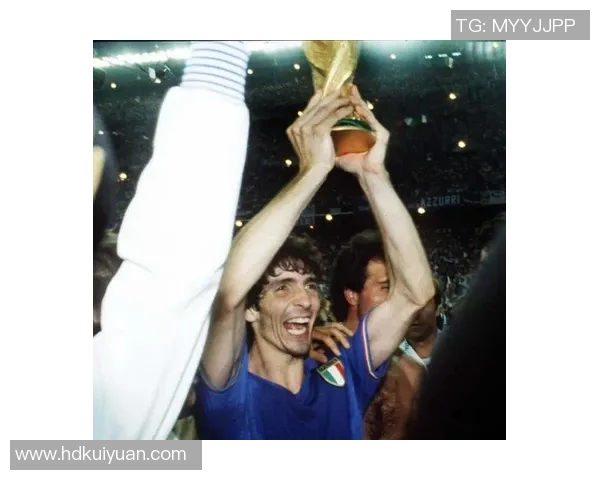 马丁内斯的传奇人生与足球世界的辉煌成就探秘